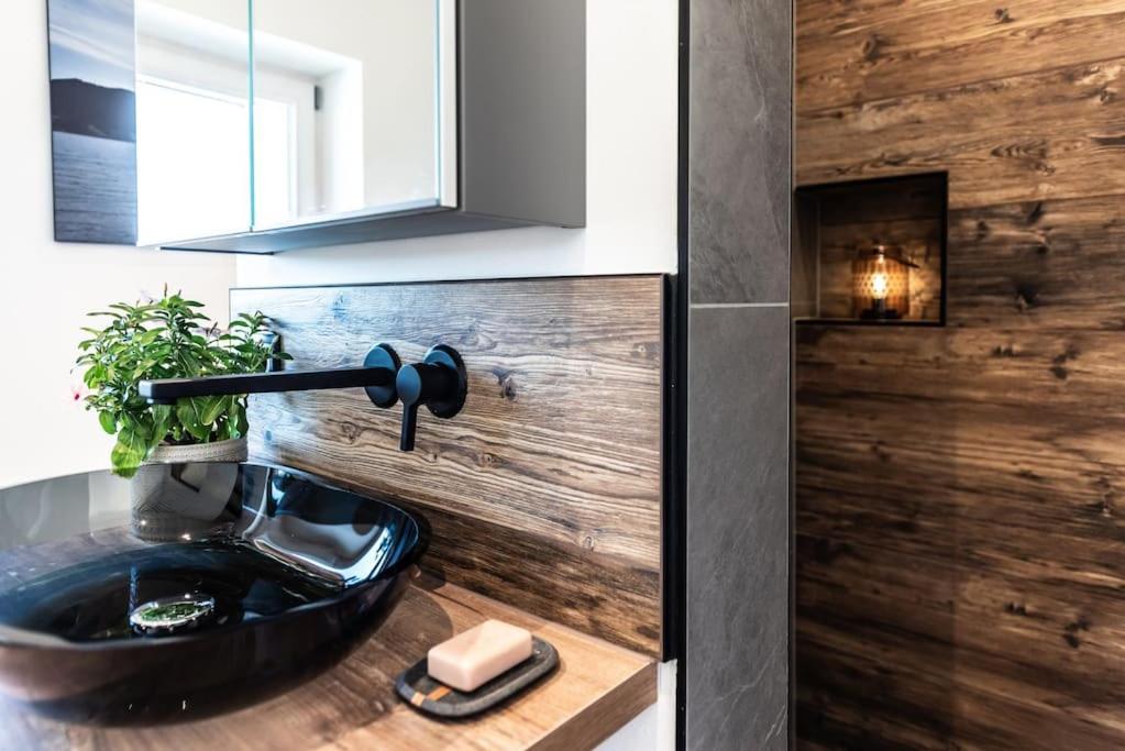 Exklusives Design-Apartment & Sauna Warngau Екстериор снимка